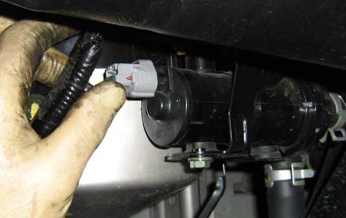 Prius coolant heat storage pump being plugged in