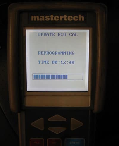 MasterTech scantool screen showing reflashing progress